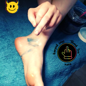 Vidéo Jambes pieds gommage