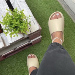 vend mes pieds sexy