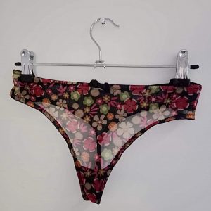🌼🌸 petit string transparent fleuri 🌸🌼