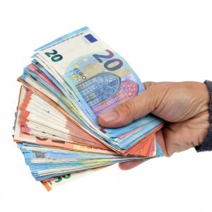Donne moi ton argent - Money slave