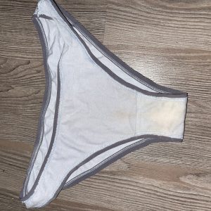 Culotte odeur forte