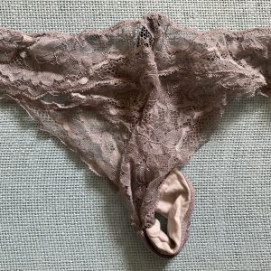 Culotte avec odeur vaginale