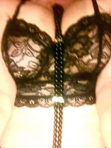 Petit bustier en dentelle 