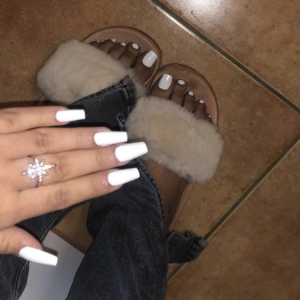 Pied main manucurée 💋