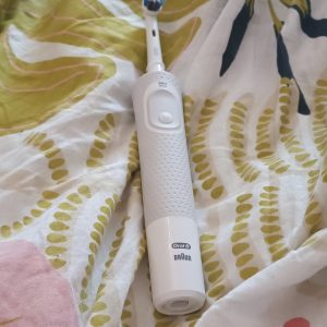 brosse a dent électrique utiliser pour me faire plaisir + vidéo avec 💦