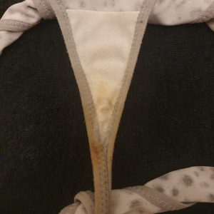 String humide et odorant