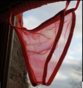 string de la couleur que vous souhaite ;)