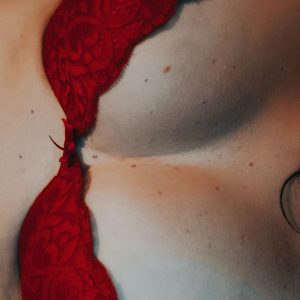 Soutien-gorge rouge + 1 semaine