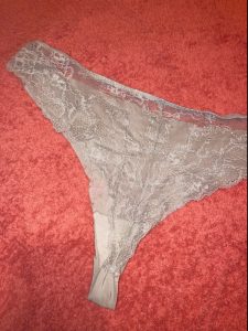 Petite culotte portée pour toi ! ❤️