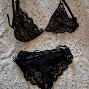 Ensemble sexy porté 48h + petite vidéo de masturbation comprise