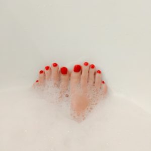 💦Took a bath today... Do you want to see the video? 💋