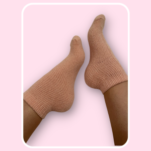 Chaussettes neuves douces rose