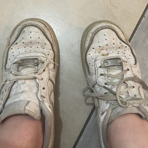 Chaussures très odorantes (Copie)
