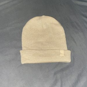 Bonnet au odeurs de mon entre jambe (Copie)