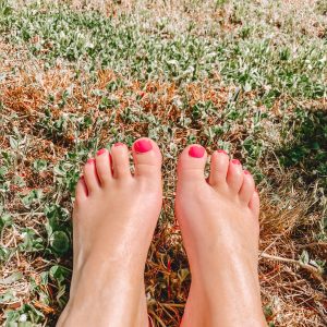 Pieds prêts à être lécher