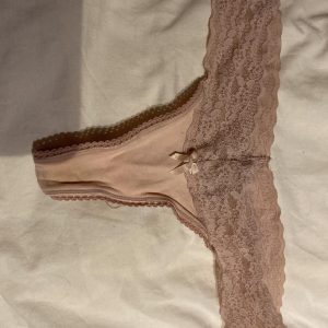 Culotte portée + photo avec la culotte (avec suplément) | mp pour les souhaits 😘