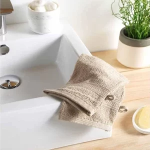 Gant de toilette usagé (Copie)