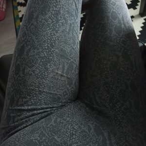 Legging porté deux jours sans culotte