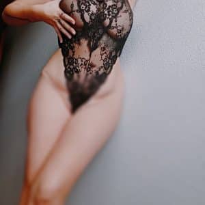 Un body qui m'appartient depuis des années, trop petit maintenant pour mon corps de femme.