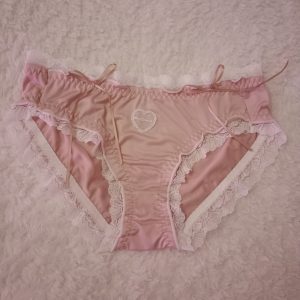 Ma culotte rose satinée dentelle