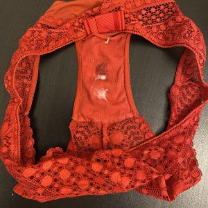 Petite culotte crémeuse portée 48h