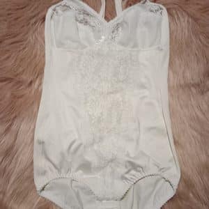 Très joli body blanc