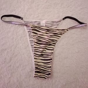 Mon tanga léopard + vidéo ou photos de préparation sur demande
