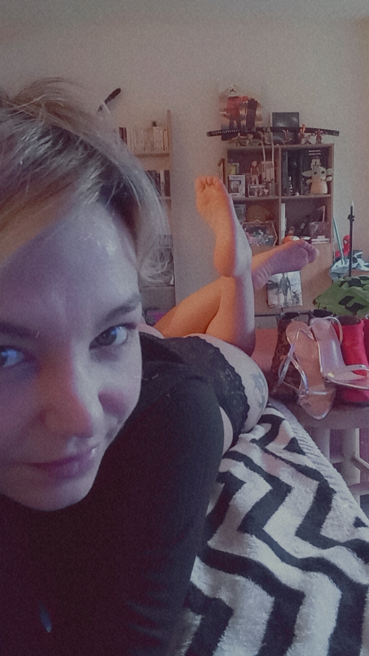 PetiteGirl PetiteGirl