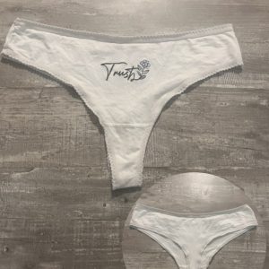 String ou culotte + vidéo