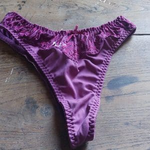 String mauves porté