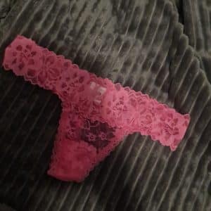 Un jolie bonbon rose pour ta collection 💦😈