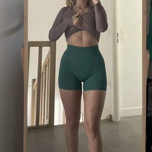 Sous vêtements après le sport+ photos