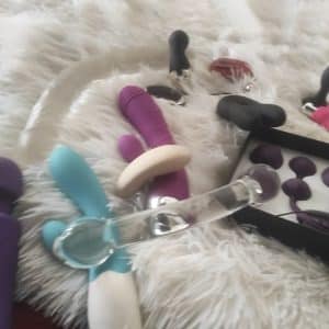 💦💦vidéo masturbation + 10 photo 😈