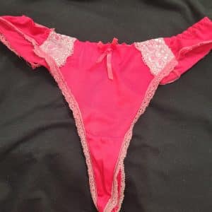 Culotte sale rose de 8 ans au bar🍹 Portée le 12 janvier