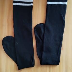 Chaussettes hautes usagées et portées plusieurs fois 😚