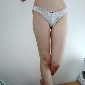 Culotte petit bateau d'étudiante négligée