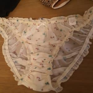 Culotte lingerie fine à fleurs taille XS
