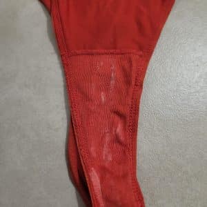 Culotte string sale portée 2 jours sans douche ! 17 mars