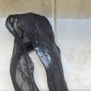 tanga pleine de crème