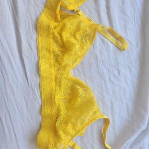 Ce soutien gorge me fait mal et m'accroche les tétons