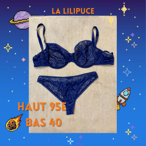 Ensemble bleu foncé