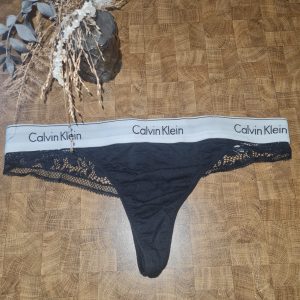 Vente de culottes portées