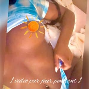 Black Girl videos 🔞 "1 vidéo par jour pendant une semaine"
