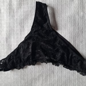 String porté 2 jours + vidéo et photos