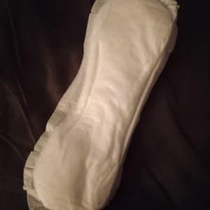 Protection hygiènique souillée avec ma mouille 💦💦💦