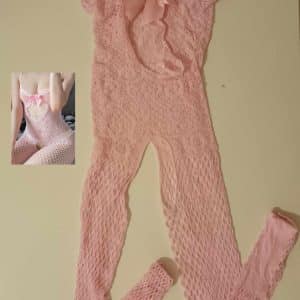 Body Uniforme en résille rose avec ouverture sur le minou 🔥🔥