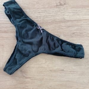String sport noir papillon