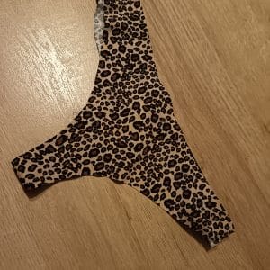 String leopard