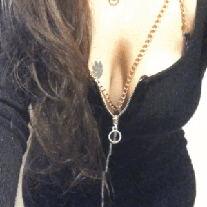 Je suis à tes ordres