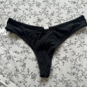 String microfibre intérieur coton porté 72h